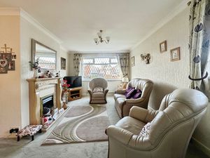 Photo 19- click for photo gallery